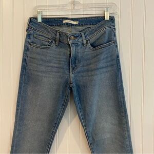 Levi's Women's Skinny Jeans - Medium Blue